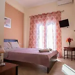 Near Olympia 3* Κατάκολο