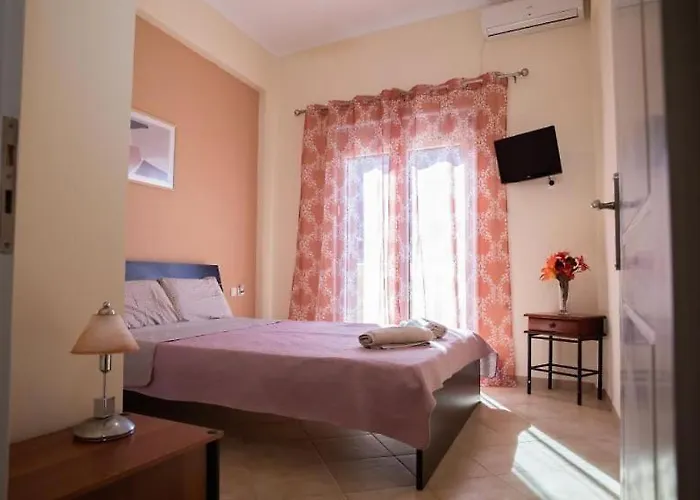 Near Olympia 3* Κατάκολο