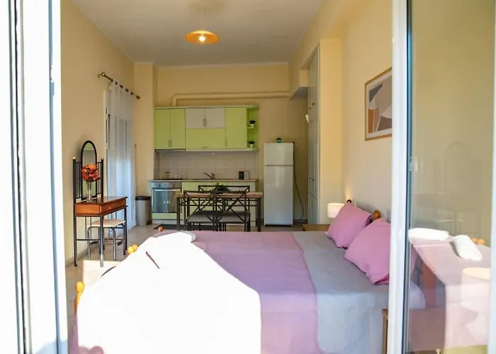 Near Olympia Lägenhetshotell Katakolo