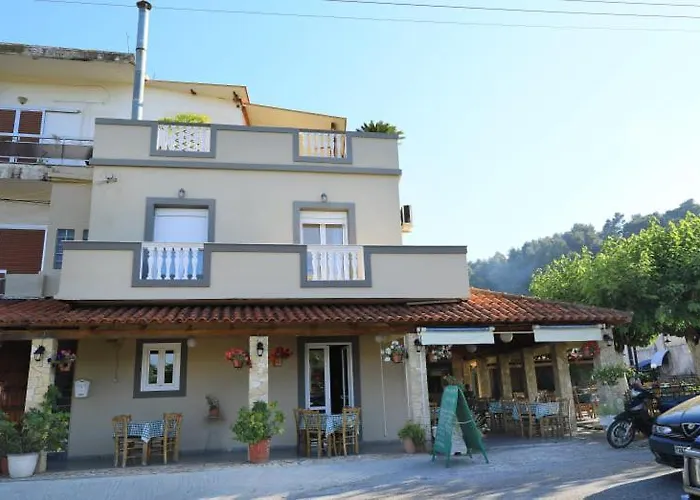 Near Olympia Κατάκολο